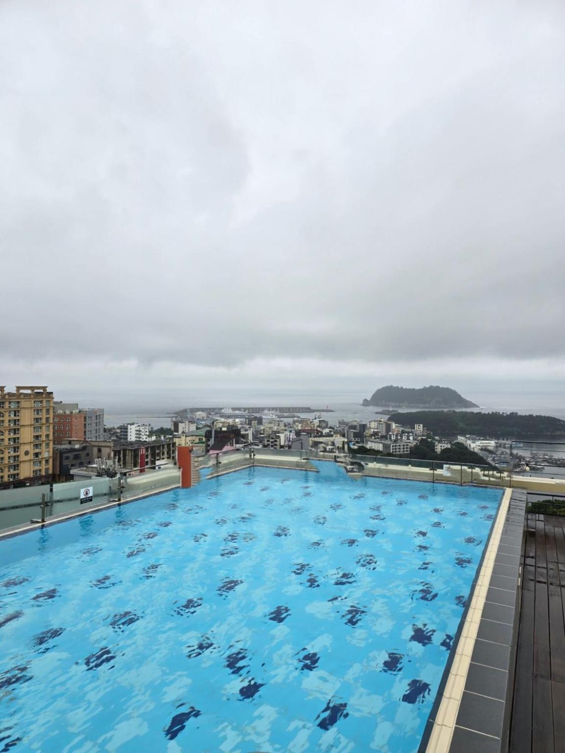 Mstay Hotel Seogwipo Zewnętrze zdjęcie